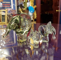 Crystal Elephants: Mama, Papa and Little Baby